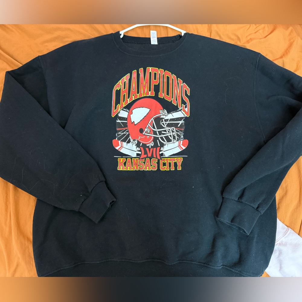 Gildan Black Kansas City Chiefs Crew Neck Women’s